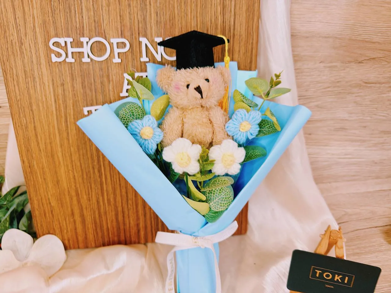 Graduation Bear with Small Flowers - Blue