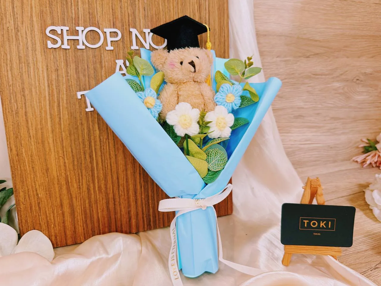 Graduation Bear with Small Flowers - Blue